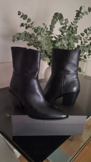 Botines Zara Piel. Sin estrenar