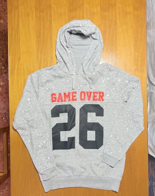 Sudadera gris capucha Game Over 26 talla XL