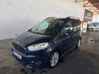 Ford E-Tourneo Courier 2017