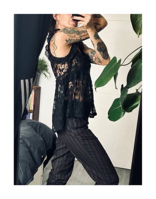 Camiseta Baby Doll Negra