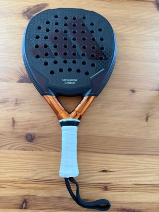 Pala Adidas Metalbone Carbon 3.3 2024 Seminueva