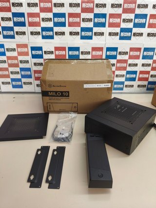Silverstone Milo ML10B, caja HTPC Mini-ITX negra con soporte VESA