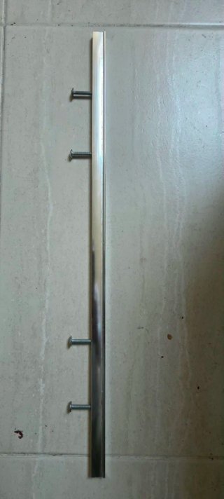 Tirador para mueble de aluminio
