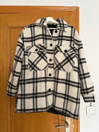 Chaqueta Oversize Stradivarius Talla M