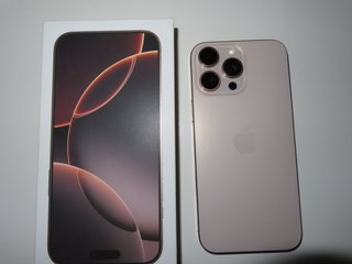 iPhone 16 Pro Max