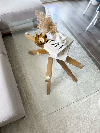 Mesa de centro de cristal y madera
