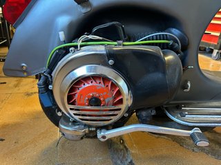 Motor Vespa 200