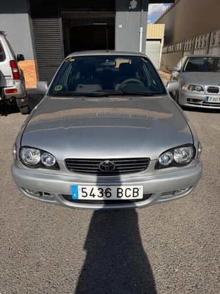 Toyota Corolla 2000
