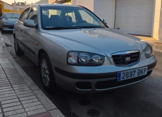 Hyundai Elantra 2001
