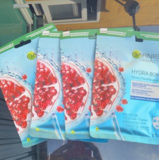 Lote 4 Mascarillas Garnier Hydra Bomb Granada
