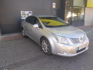 Toyota Avensis 2010