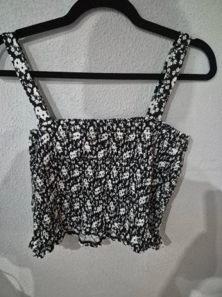 Top de tirantes con estampado de flores