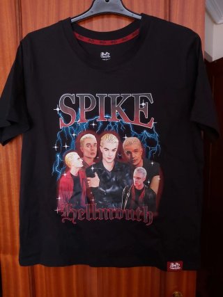 Camiseta Spike Buffy Cazavampiros Edición Limitada