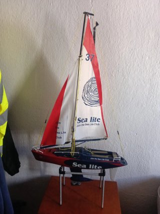 Velero RC Sea Lite