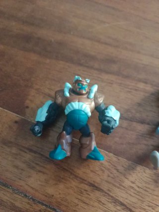 Lote de figuras Gormiti