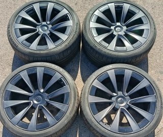 4 Llantas 22 Tesla Modelo X y BMW 5x120