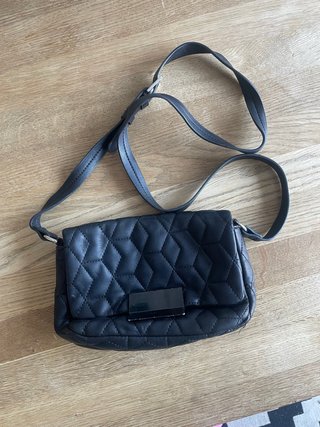 Bandolera Parfois Negra