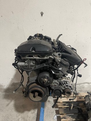 Motor BMW M54B22