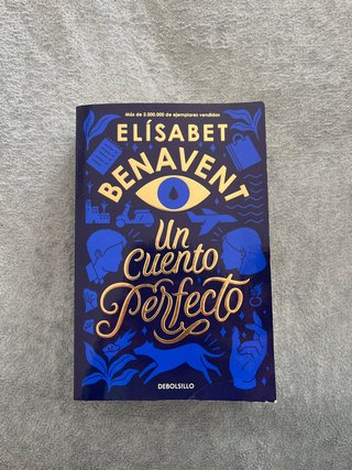 Un cuento perfecto