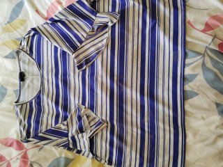 Camiseta de Rayas Azul y Blanca