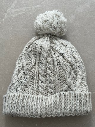 Gorro de Lana con Pompo