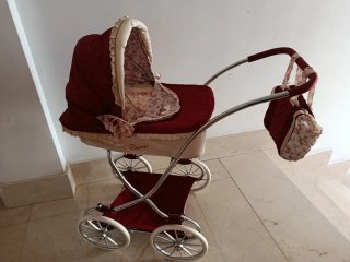 Cochecito de Muñecas De Cuevas