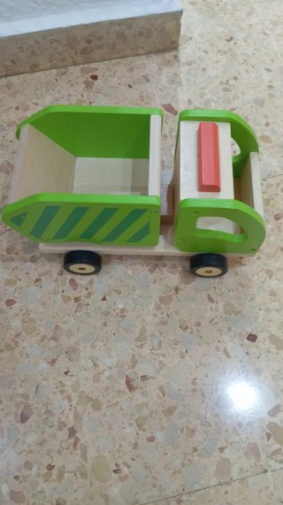 Camión de Juguete de Madera