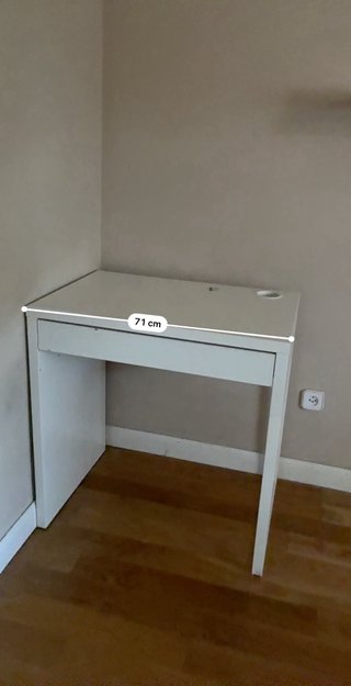 Mesa de estudio blanca escritorio