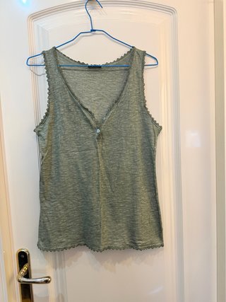 Camiseta sin mangas verde