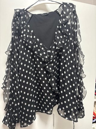 Blusa Zara Volantes y Lunares