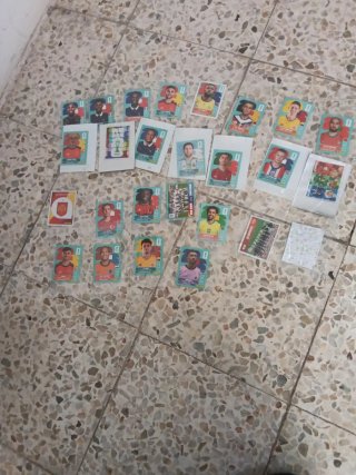 Lote de 25 Cromos Mundial Qatar 2022