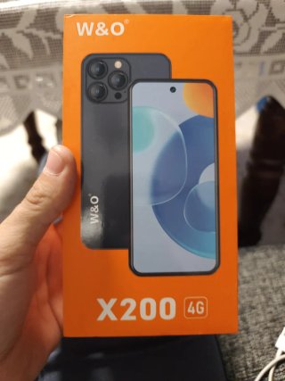 Cellulare W&O X200 4G