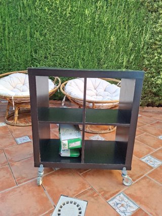 Mueble Estantería IKEA Negro con Ruedas
