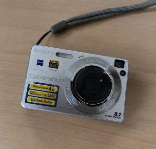 Cámara Sony Cyber-shot 8.1 MP | Retro Vintage