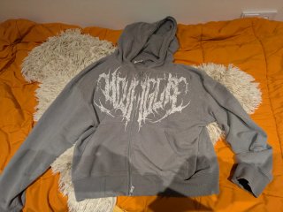 Sudadera con cremallera YoungLa