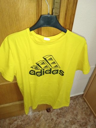 Camiseta Adidas Amarilla