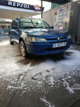 Peugeot 306