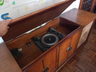Mueble Tocadiscos Vintage Garrard
