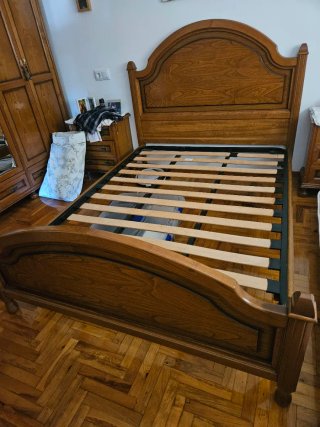 Cama de 135cm en Castaño Macizo