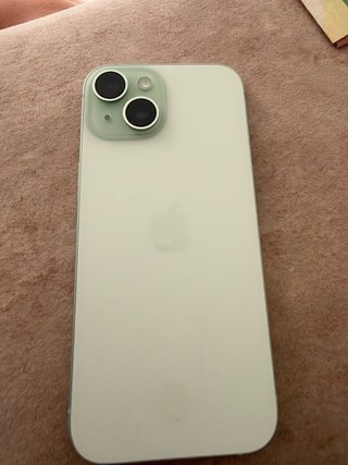 iPhone 15 bianco