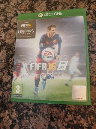 FIFA 16 (Xbox One)