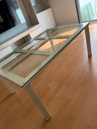 Mesa de Forja crema con Sobre de Cristal