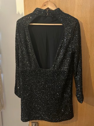 Vestido fiesta negro lentejuelas Dua Lipa