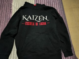 Sudadera Kaizen Escuela de Lucha