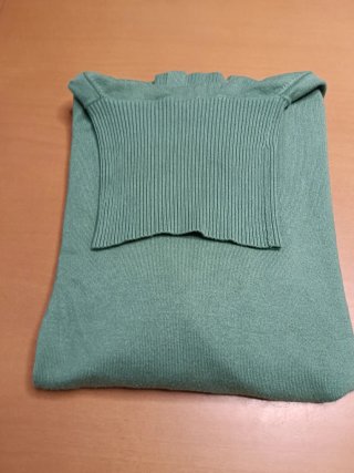 Jersey de Cuello Alto Verde.