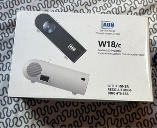 Proyector LED AUN W18/c