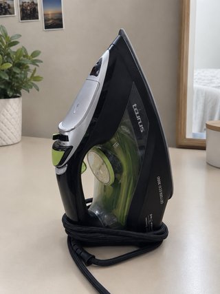 Plancha de Ropa Taurus Geyier Eco 3000