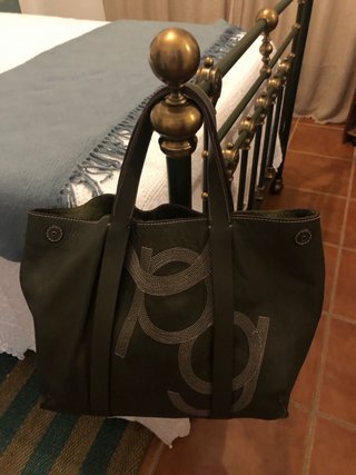 Bolso de piel verde oliva Purificación Garcia