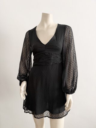 Vestido negro Stradivarius XS