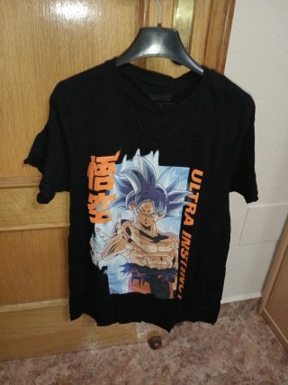Camiseta Dragon Ball Ultra Instinct Negra